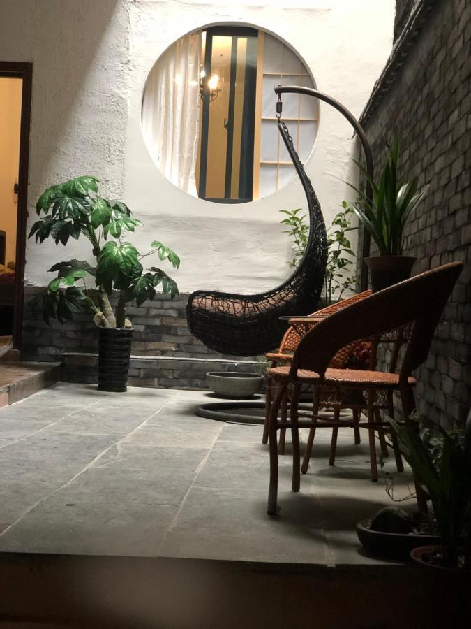 Fenghuang Little Bear Family Guest House Buitenkant foto